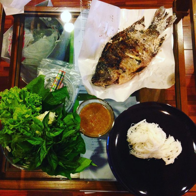#serebiifoodjournal  Am Abend esse ich Fisch vom Grill mit Nudeln und Gemüse.