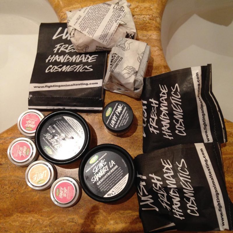 My haul from LUSH @rosakul  I will write reviews for you later. :)