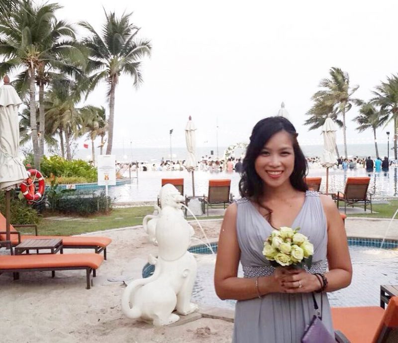 🌹🌺🌸💜😄🌸🌺🌹 I'm a bridesmaid. Beach wedding