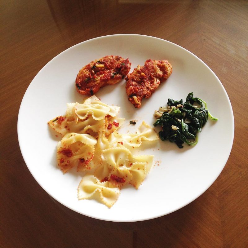 Delicious dish: Arrabbiata chicken, garlic spinach, bow tie pasta  by @armyxxl I love your food!!!