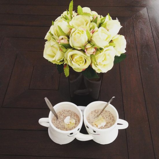 Morning breakfast: Oatmeal & chiaseed pudding