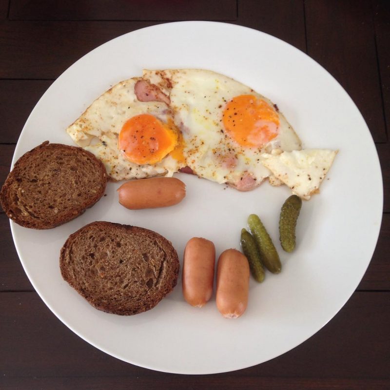 My husband made me breakfast. 🍳 love love it