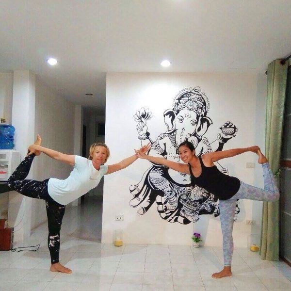 It has been great to be in your yoga class at @yoga_house_samui. I have learned so much from you in the last 5 months. Hope to see you again this year. Nameste 😍💕🌴🙏🏻 photo cr. Evgeniya  #yoga #journey #islandlife #samuilife #beautifullife