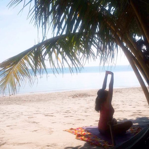 Morning Yoga at Crystal beach 🌴🌊💕🙏🏻🍃🤸🏻‍♂️📸@armyxxl