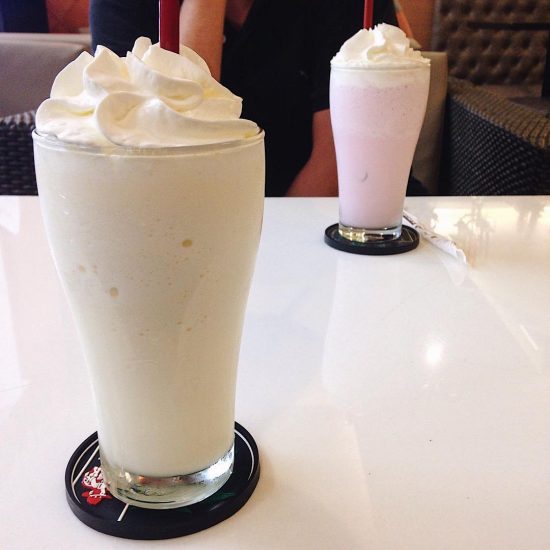 Milkshake Friday , hanging out with my love @armyxxl