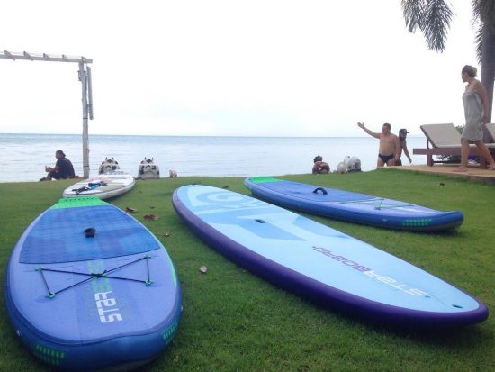 Sunday paddling with @isupsamui , @victorfigol , @armyxxl