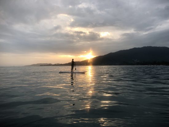 Social SUP with @isupsamui at Uncle Rang Lamai beach 🏝