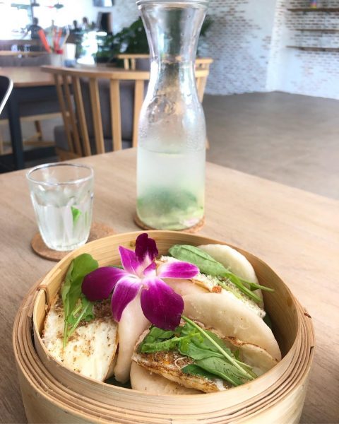 Yummy food at Bao Bao- Cafe & Eatery 😋 🥰🍽🤗💋🏝💑 yesterday I went to eat lunch at Bao Bao. I’m so in love with their vegan gyoza. It’s the best gyoza I tried on the island. I just wanna buy the whole pack of them and put them in my freezer. 😆😆😆😆😆 they are so yummy!!