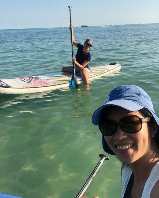 After crossfit, we went paddling around Yousabuy cafe . @mariangelacolarusso did good job on her first time of SUP. It was a fun day. 🏝🏖🌊