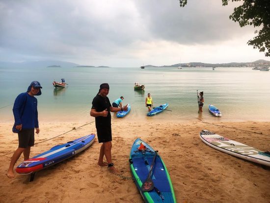 Morning SUP with friends and secret SUP ladies’ group.
Markus and Ali did 8k morning workout paddle to close by Koh Som and back to Bangrak beach. 
I was paddling around Bangrak beach with Marie, KL and Tammy. They were practicing their race boards today. I was on my yoga board. 😆🏝🏖🌊