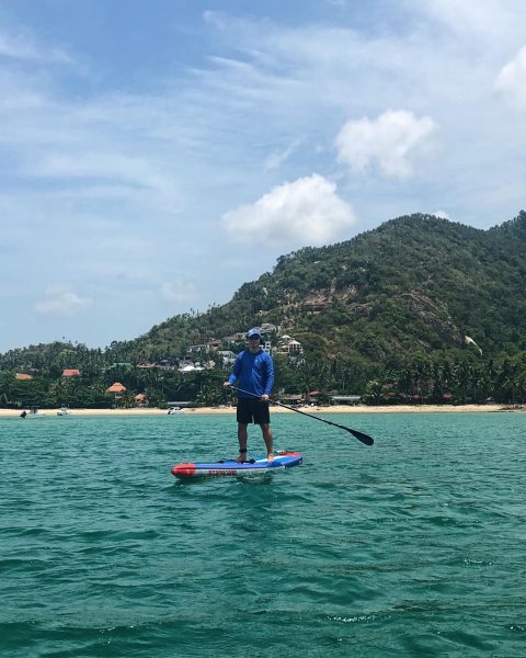 🌴🏄🏻‍♀🥰Saturday morning paddle 🏝🏖🌊 Today we were enjoying our morning after we had a big night out at O’s birthday party. 🎊🎁🎉 we managed to wake up early at 7.30 am and started paddling at Yousabuy at around 9 am. Luckily it wasn’t too hot this morning. I was so excited and happy to see a big turtle in the sea 🐢.
.
.
.
.
.
 #perfectday #beachlife #islandlife #happyislanders #lifeisgreat #kohsamui #thailand #SUP #starboardSUP #standuppaddleboarding #paddleboard