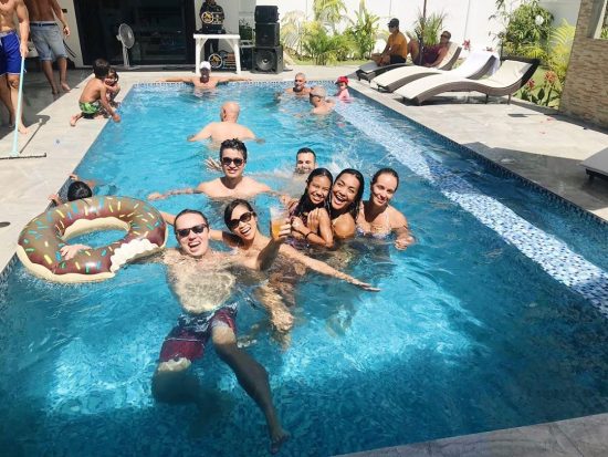 Throwback we went to Cyril’s pool party with Lamai Beach Crossfit crew. The food and everything were great! We had a lot of fun that day.