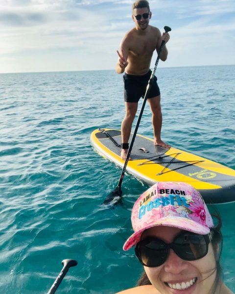 Morning paddle from Baobab to grandma grandpa rocks and back. .
.
.
.
.
.
 #perfectday #beachlife #islandlife #happyislanders #lifeisgreat #kohsamui #thailand #SUP  #standuppaddleboarding #paddleboard